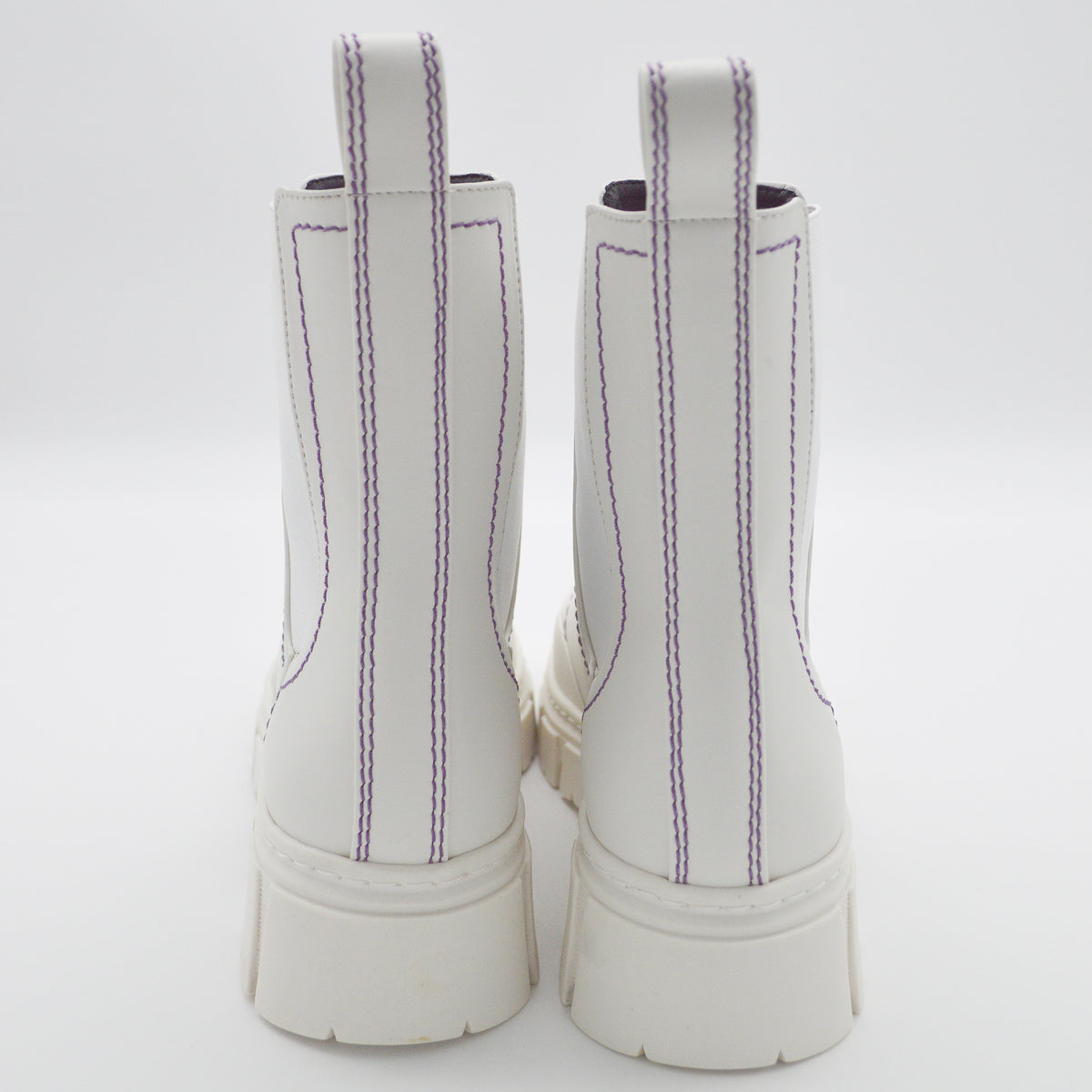 Botte blanche