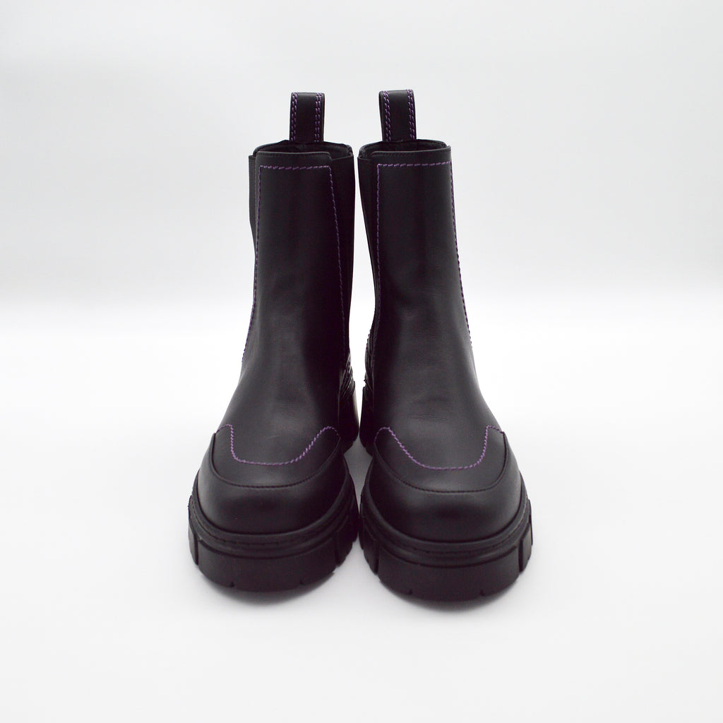 Botte noire