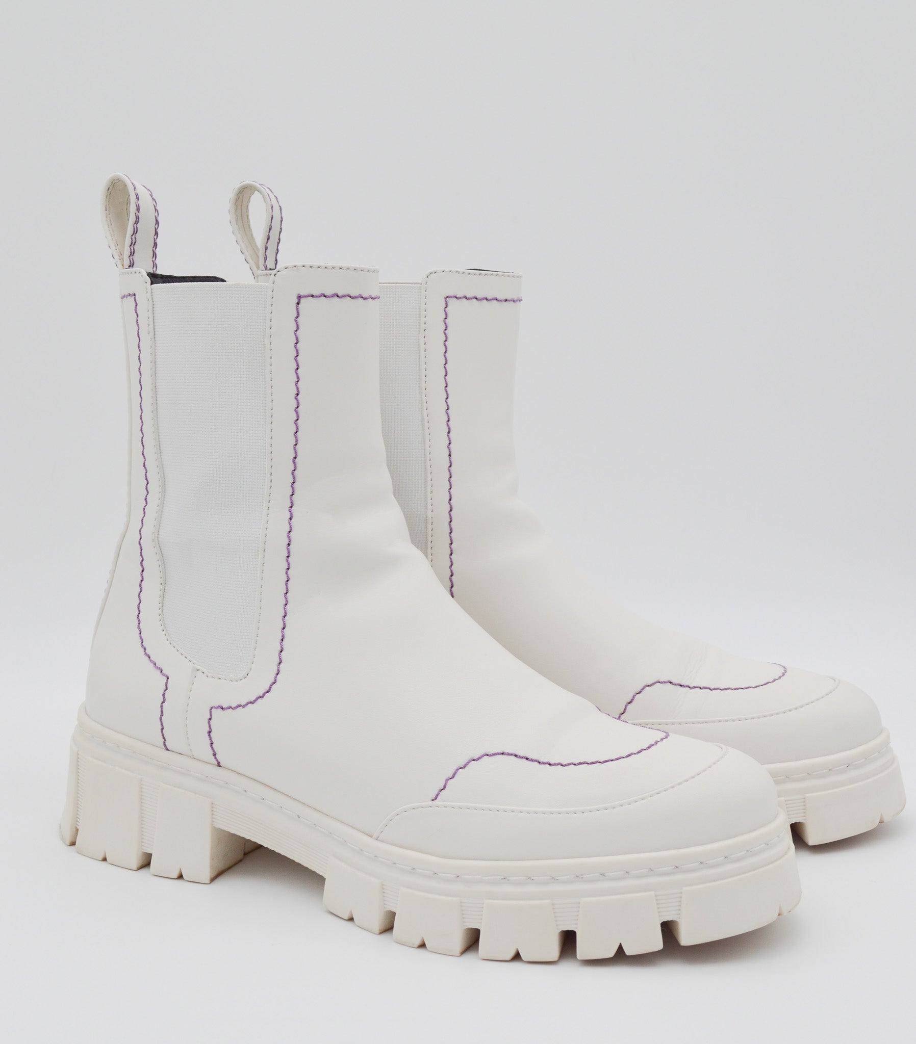 Botte blanche - Série 1